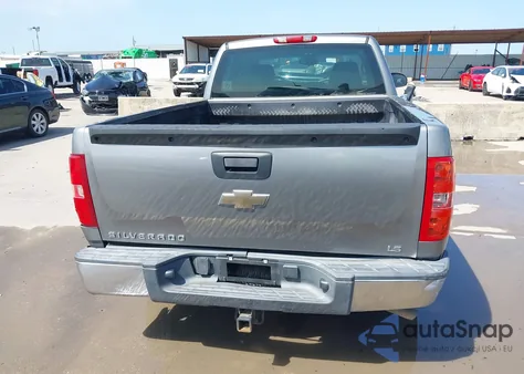 2008 Chevrolet Silverado 1500 Work Truck z USA, uszkodzony, nr VIN 2GCEC19C181243297